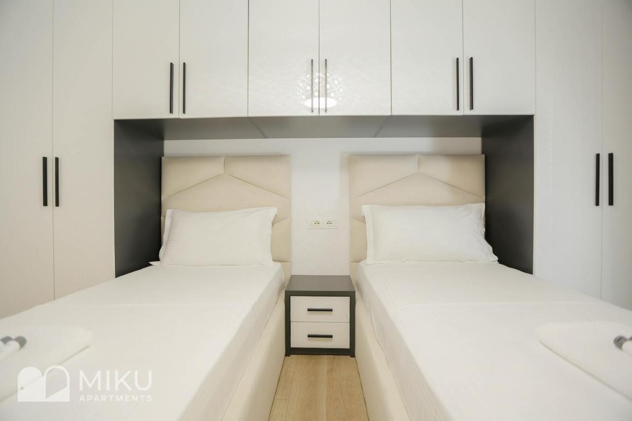 Miku Apartment-Brand New At Wilson Square Tirana Exterior foto