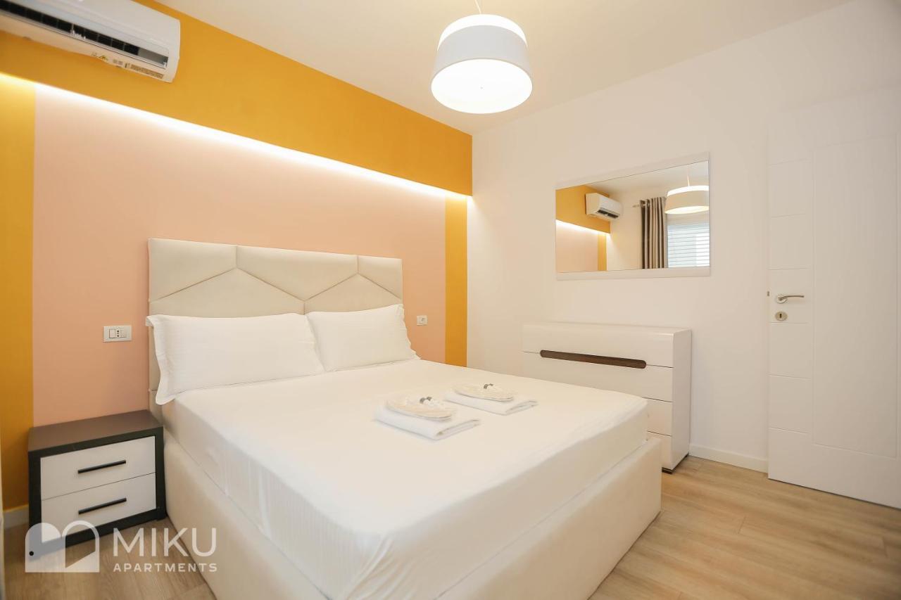 Miku Apartment-Brand New At Wilson Square Tirana Exterior foto